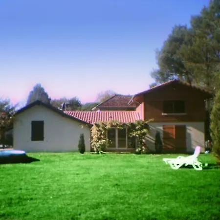 빌라 Dans Jolie Jardin